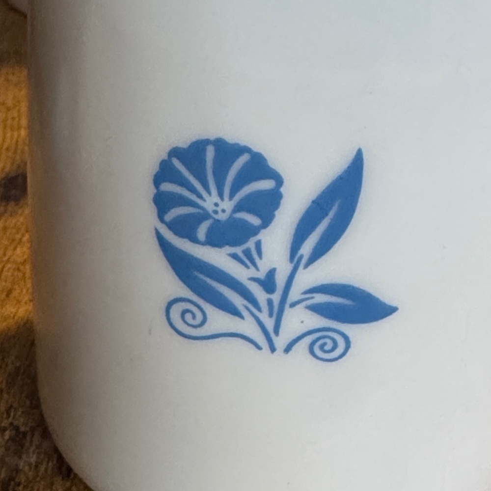 Vintage Santa Barbara, dispensaries sugar shaker - Picture 4 of 5